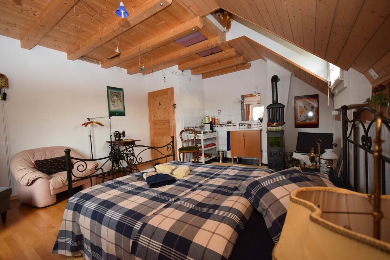 Bed & Breakfast Im Chellhof Benken  Eksteriør billede