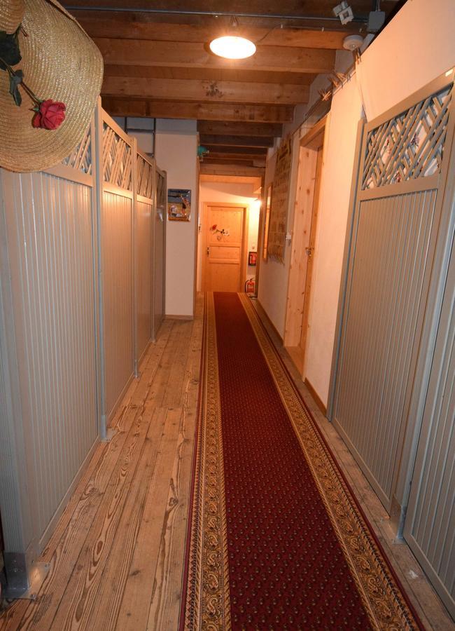 Bed & Breakfast Im Chellhof Benken  Eksteriør billede
